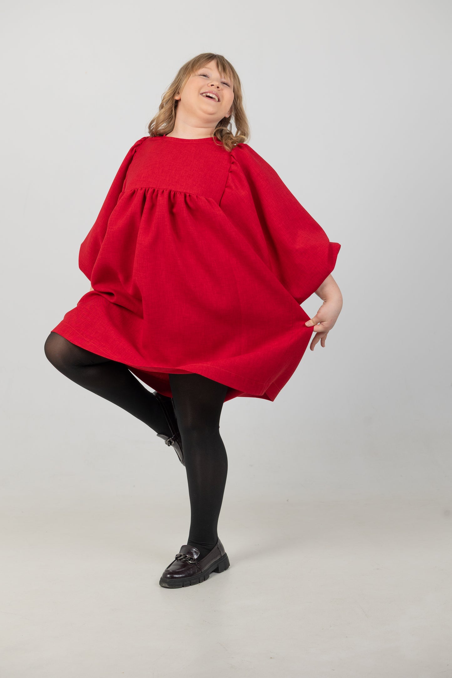 Mädchenkleid „Maja“ – Schnittmuster & Nähanleitung (Gr. 104–152)